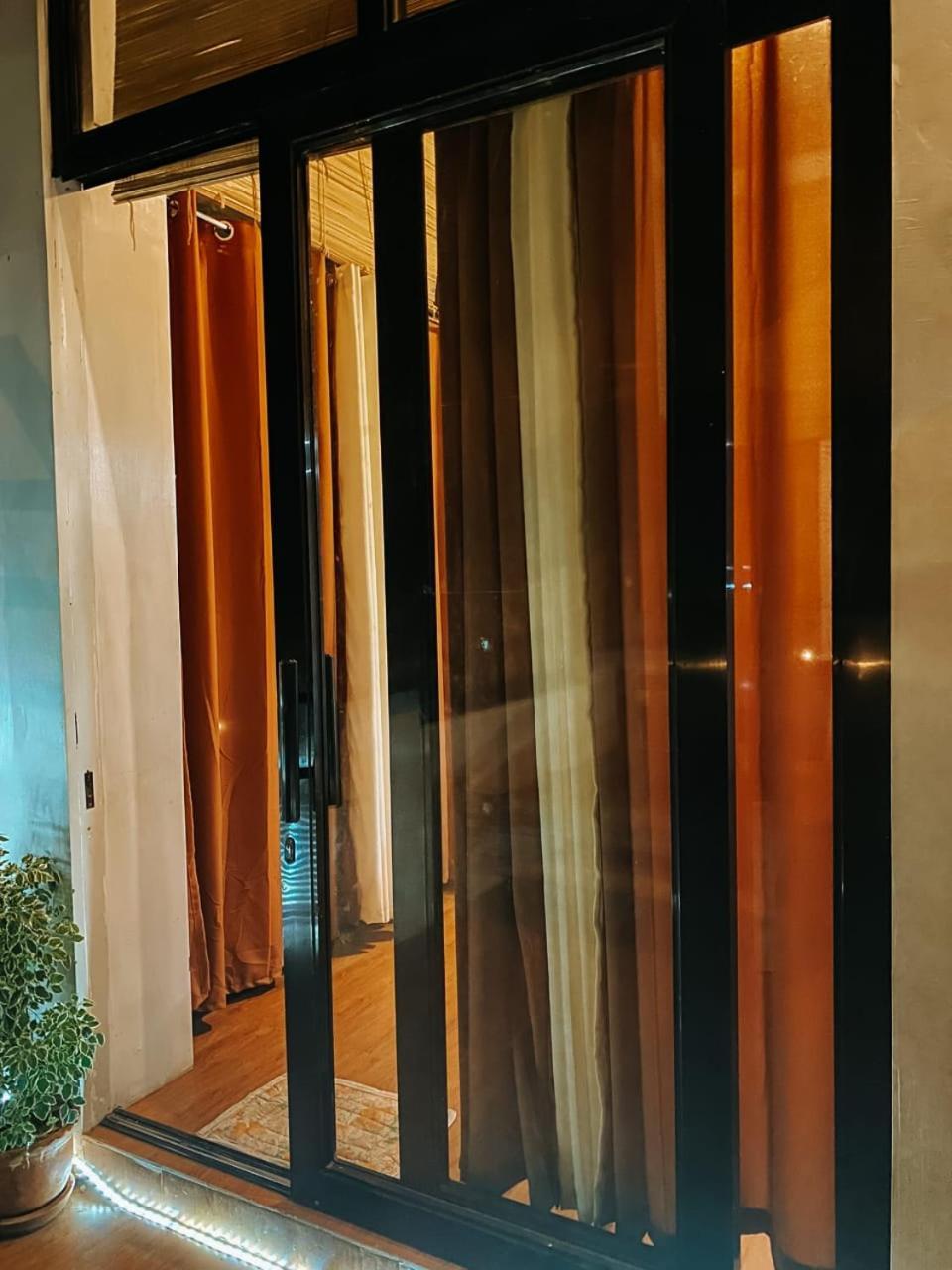 Апартаменты The Bistro House - Loft Unit - Виган Экстерьер фото
